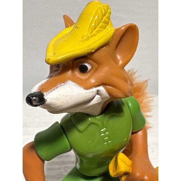 Vintage Disney Robin Hood Fox Figurine With Green Outfit & Yellow Hat - Picture 2 of 7